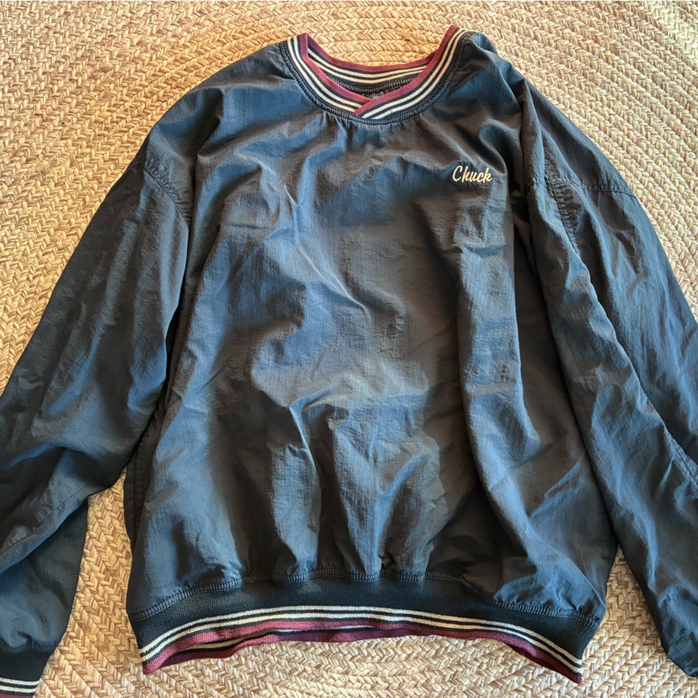 Mens XL Nylon Navy and burgundy vintage windbreaker
